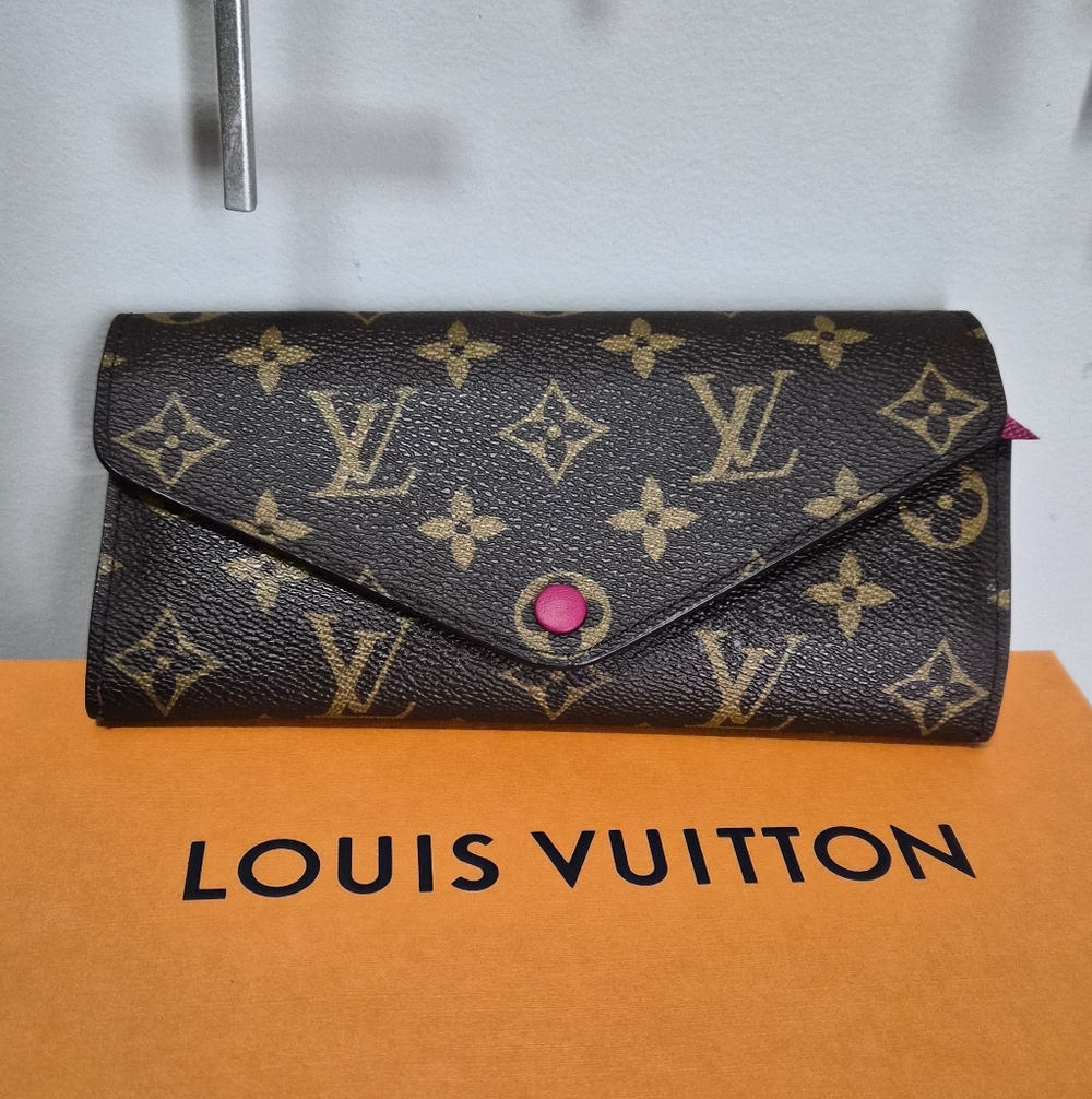 Louis Vuitton Josephine Wallet Fuchsia- DISCONTINED